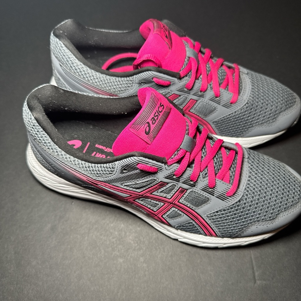 ASICS Gray and Pink Athletic Running Shoes with Breathable Mesh